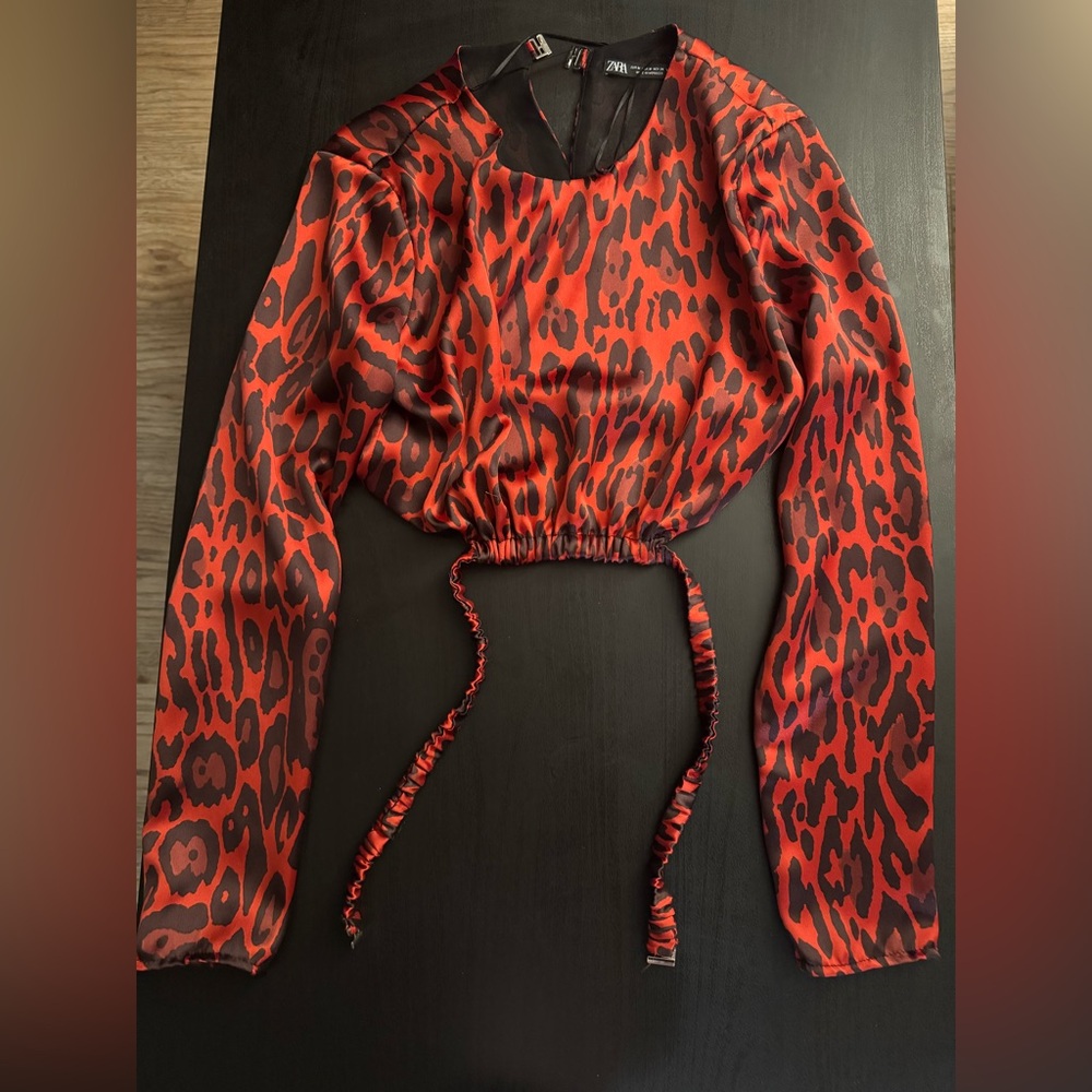 Zara red and black long sleeve crop top